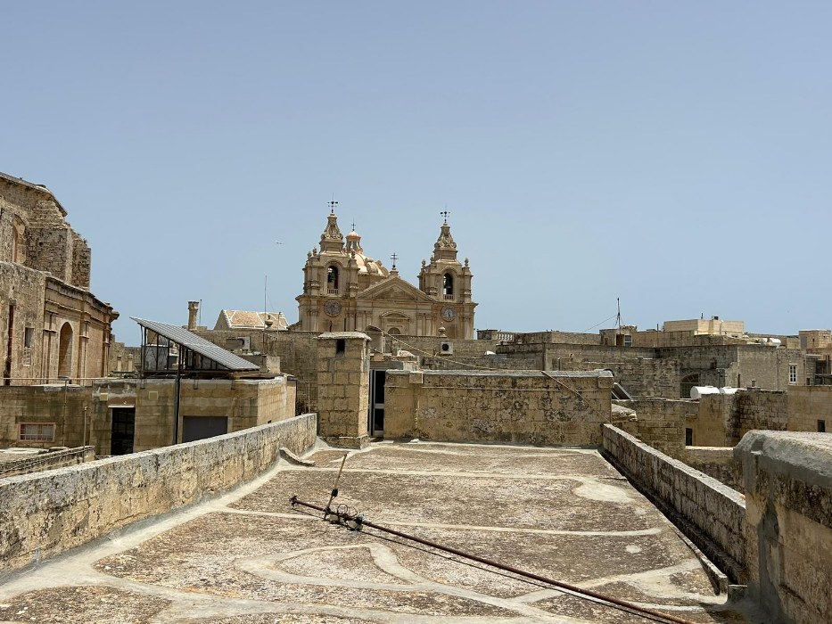 Palazzo with a Courtyard
